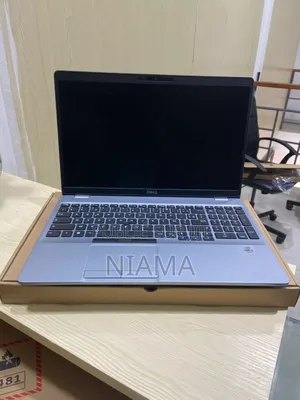 Neuf Ordinateur Portable Dell Latitude 5510 16GB Intel Core I5 SSD 512GB