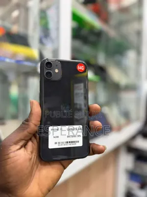 Apple iPhone 11 64 GB Noir
