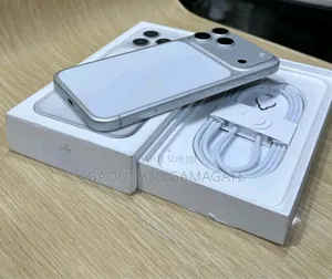 Nouveau Apple iPhone 17 Pro Max 256 GB Noir