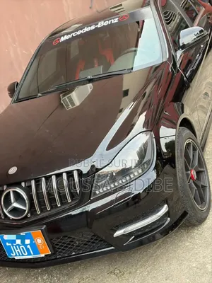 Mercedes-Benz C300 Luxury Sedan AWD (3.0L 6cyl 7A) 2009 Noir
