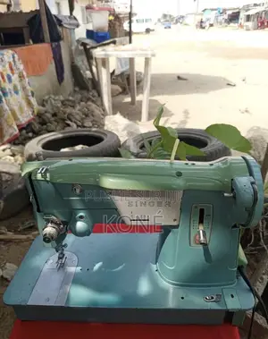 Atelier De Couture
