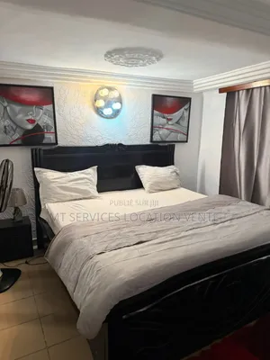 Furnished 1chbre Appartement dans Mt Services Location, Cocody à Louer