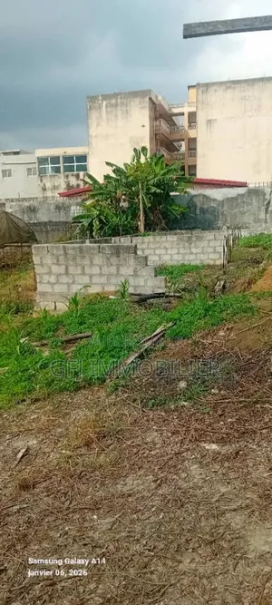 Terrain en Vente