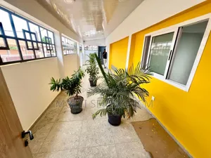 Meublé 5chbre Duplex dans Ismaël Coulibaly, Cocody à Vendre