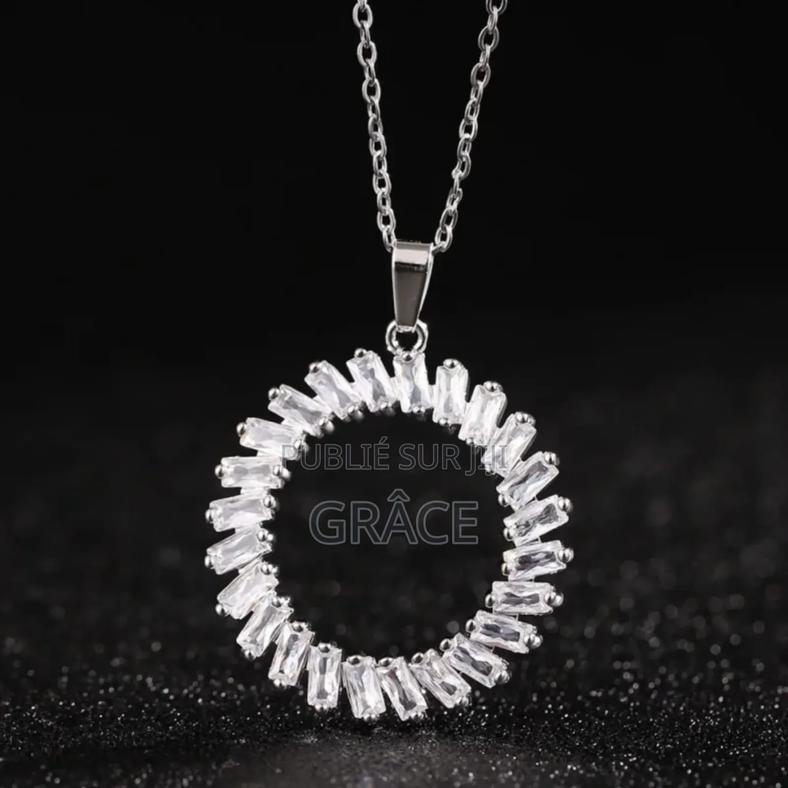 Collier en Cercle
