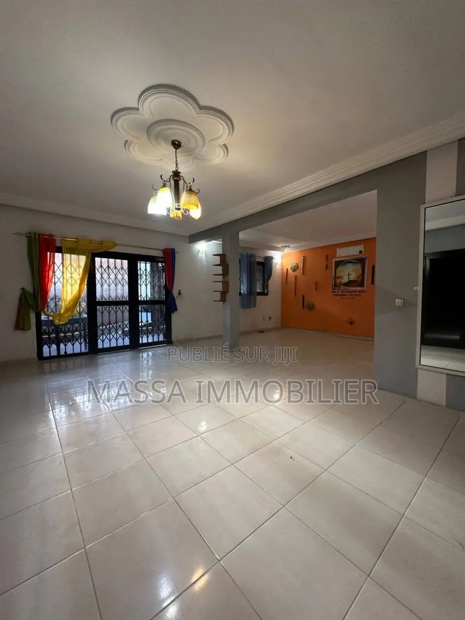 5chbre Villa dans Massa Immobilier, Cocody à Louer