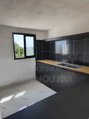 1chbre Maison de ville/terrasse dans Kimou Patrice, Bingerville