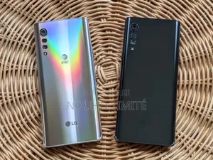 Neuf LG Velvet 5G 128 GB Blanc