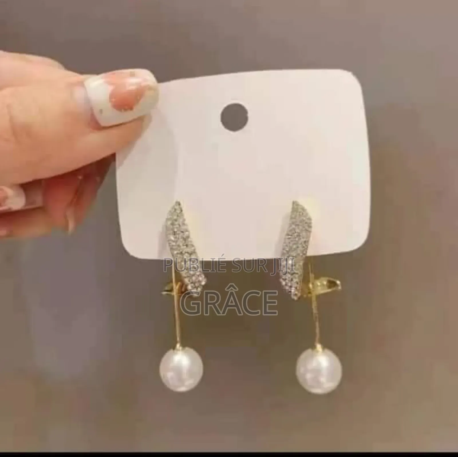 Boucles d'Oreilles en Design Élégant