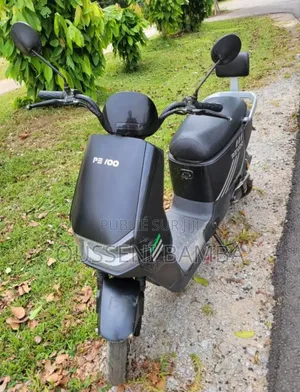 Nouveau Revoo C32 2023 Noir