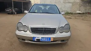 Mercedes-Benz C200 2002 Gris