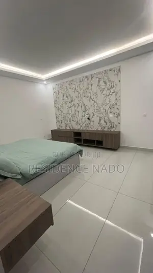Meublé 3chbre Appartement dans Doxa Logement, Marcory à Louer