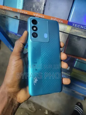 Itel P38 32 GB Bleu