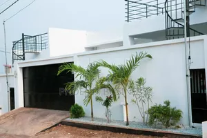 3chbre Villa dans Bingerville à Vendre