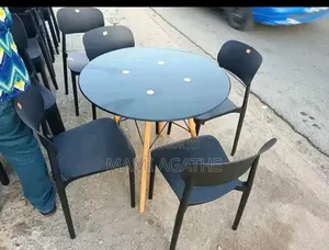 Table À Manger