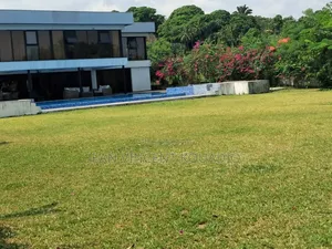 Meublé 8chbre Duplex dans Particulier, Cocody à Vendre