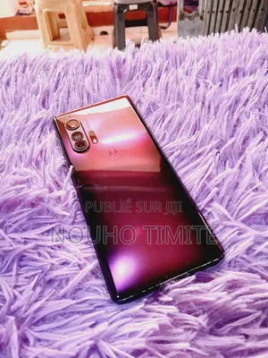 Neuf Motorola Edge Plus 256 GB Rouge