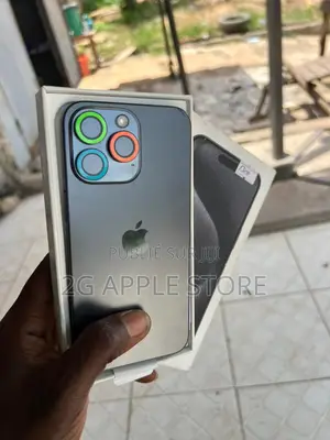 Nouveau Apple iPhone 15 Pro Max 256 GB Gris