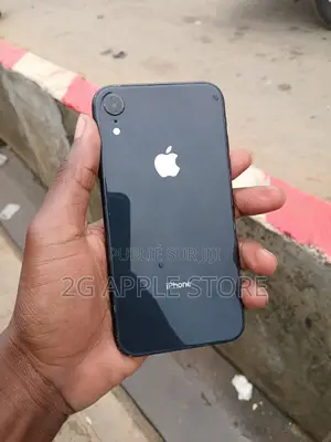Apple iPhone XR 64 GB Noir