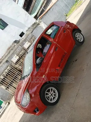 Mitsubishi Spacestar 2014 Rouge