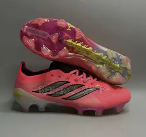 Chaussures Crampons Adidas