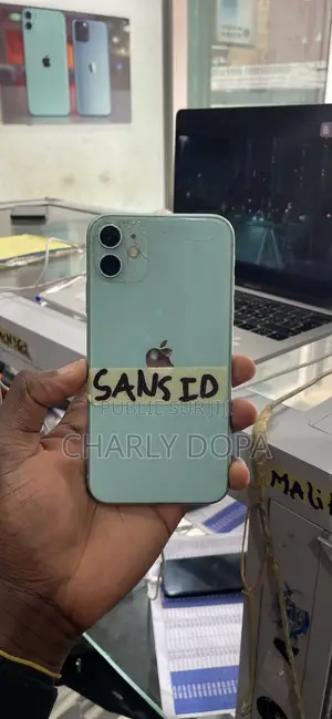 Apple iPhone 11 64 GB Vert