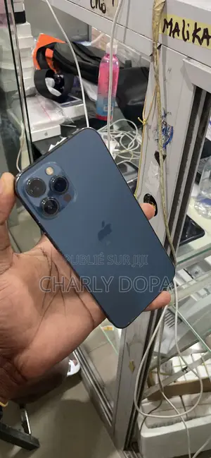 Apple iPhone 12 Pro Max 128 GB Bleu