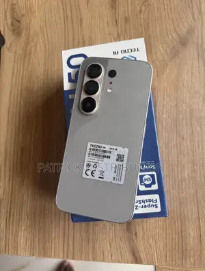 Tecno Camon 50 Ultra 256 GB Gris
