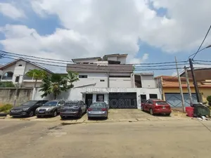 4chbre Duplex dans La Terre Immobilière, Cocody à Vendre