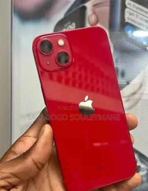 Nouveau Apple iPhone 13 128 GB Rouge