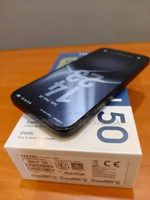 Tecno Camon 50 Pro 256 GB Noir