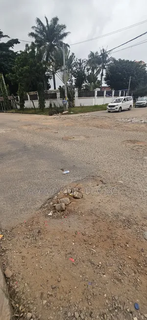 Terrain À Vendre Zone4 Bietry Abidjan