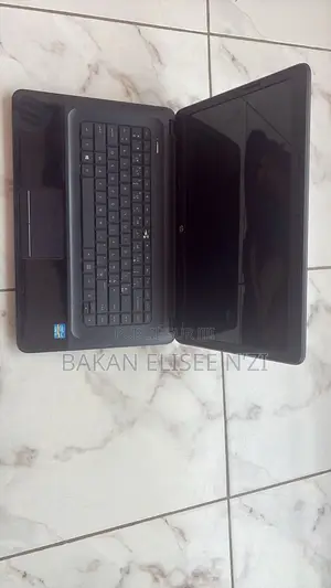 Ordinateur portable HP Autre 4GB Intel Core i3 SSD 512GB