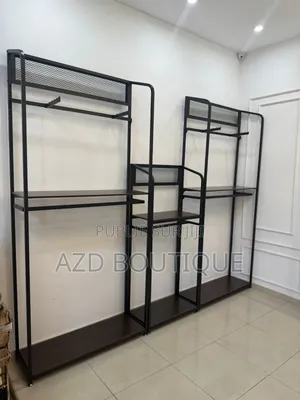 Étagère De Magasin Présentoir De Luxe Pour Vos Boutique Et Showroom