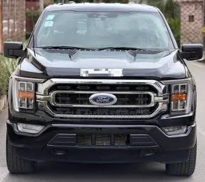 Ford F-150 XLT 2023 Noir