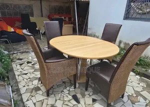 Ensemble Table+ Chaises en Cuir Et Rotin