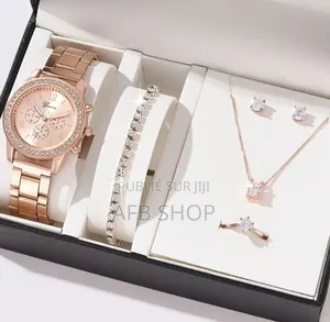 Élégance Complète, en Un Seul Coffret