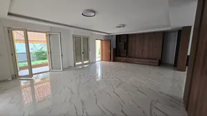 3chbre Villa dans Tcci Sarl, Cocody à Louer
