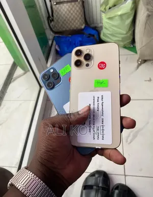 Nouveau Apple iPhone 12 Pro Max 128 GB Autre