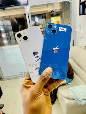 Nouveau Apple iPhone 13 256 GB Bleu