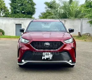 Toyota Highlander XSE 2022 Rouge