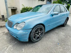 Mercedes-Benz C200 2004 Bleu