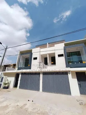 Mise en Location Une Villa Duplex Haut Standing De 5pieces