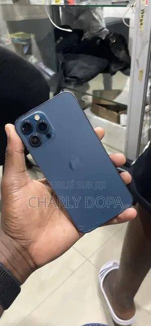 Apple iPhone 12 Pro Max 128 GB Bleu