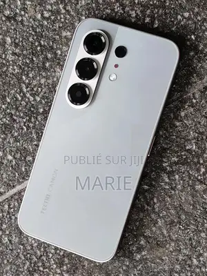 Nouveau Tecno Camon 50 Pro 256 GB Argenté