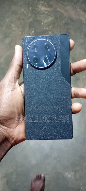 Tecno Camon 30 256 GB Noir