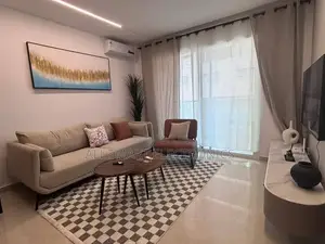 Meublé 2chbre Appartement dans Marcory à Louer