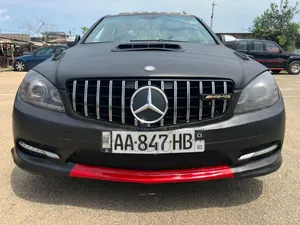 Mercedes-Benz C300 Sport 4Matic Sedan AWD (3.0L 6cyl 7A) 2010 Autre