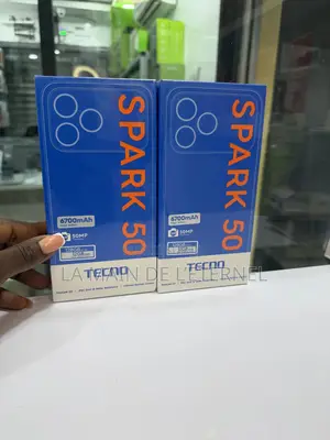 Nouveau Tecno Spark 16 GB Gris