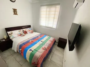 3chbre Blocs d'appartements dans Appartement-Terrasse, Koumassi